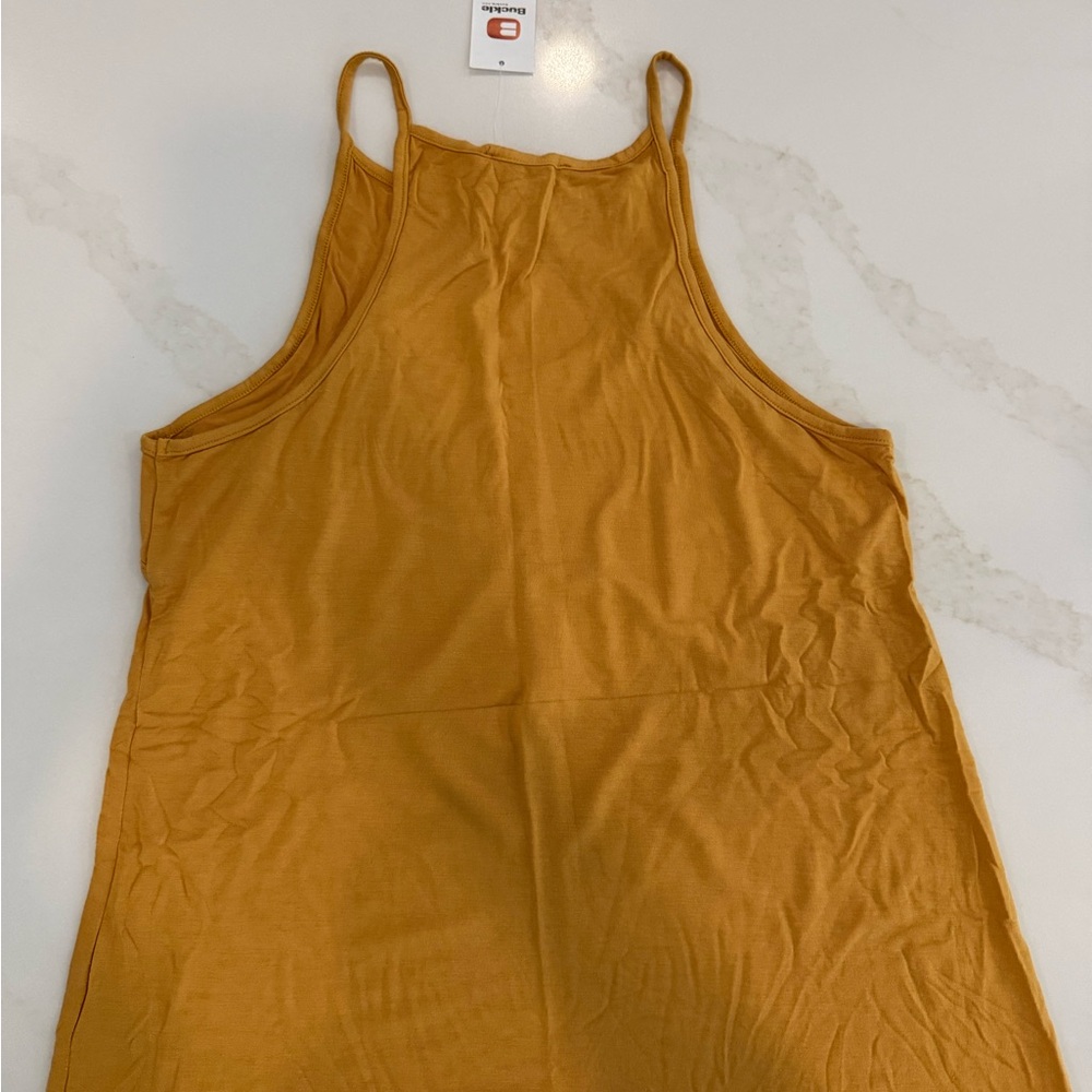 Buckle Mustard Tank Top - Picture 3 of 3